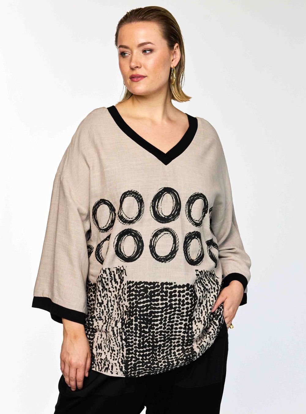 Gozzip Black- My bluse  Beige, Sort