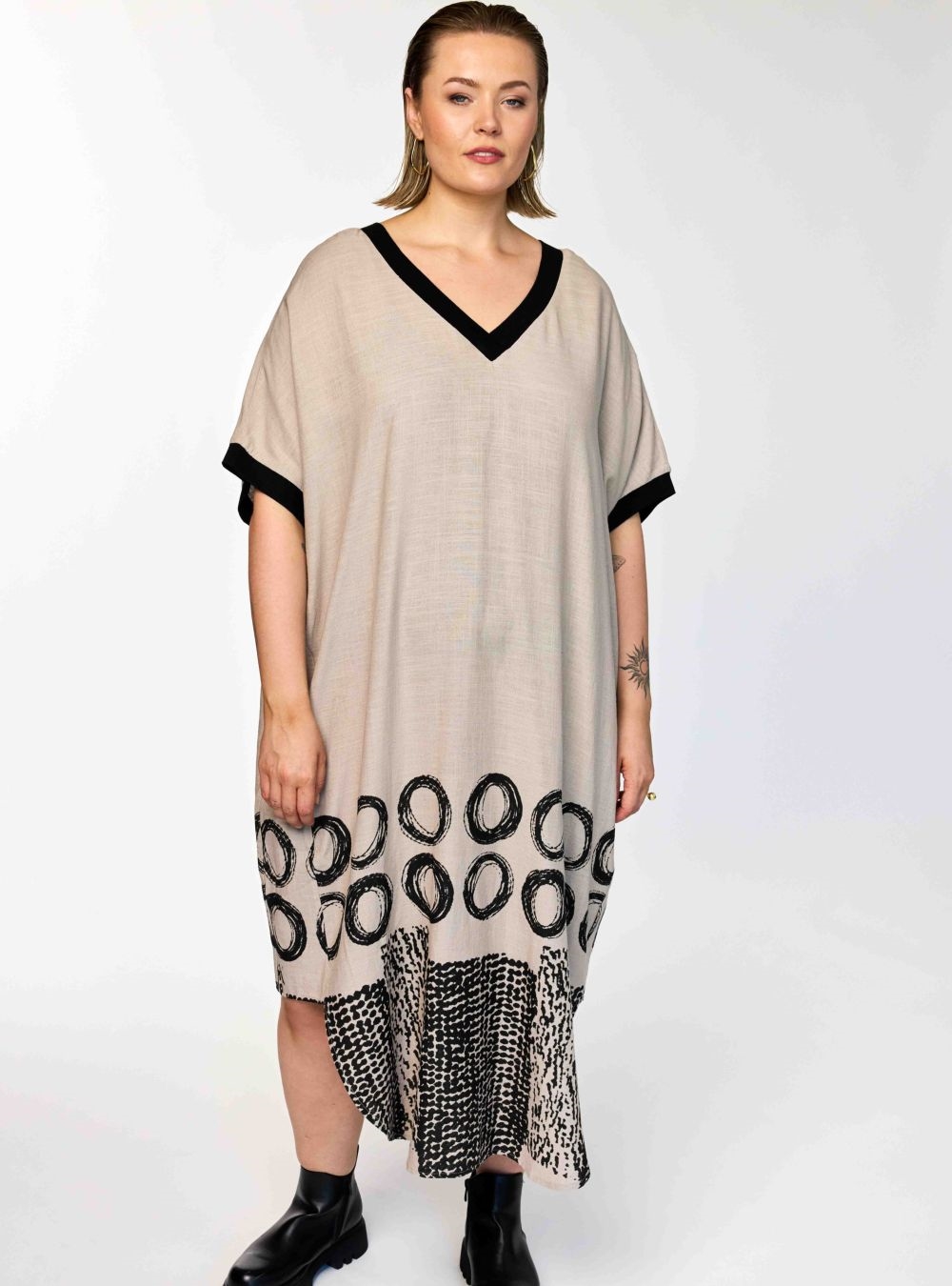 Gozzip Black - Nia Kjole, Beige/Sort