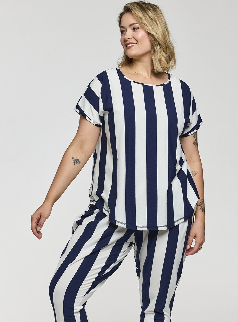 Gozzip - Gitte T-shirt, Hvid/Navy striber