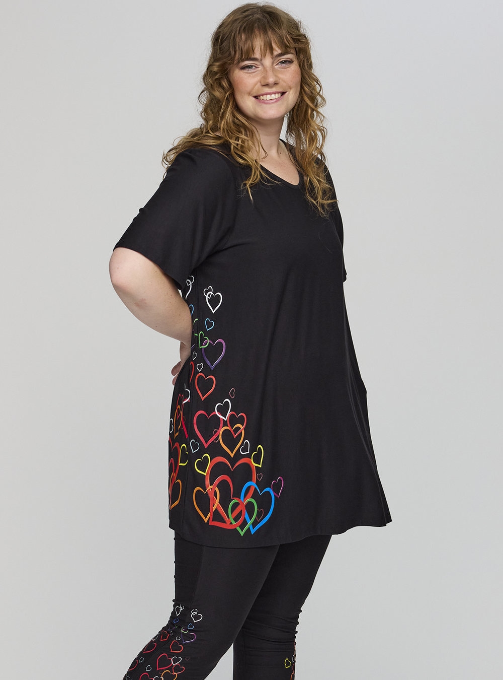 Studio - Ditte Tunika, Sort m/Hjerter