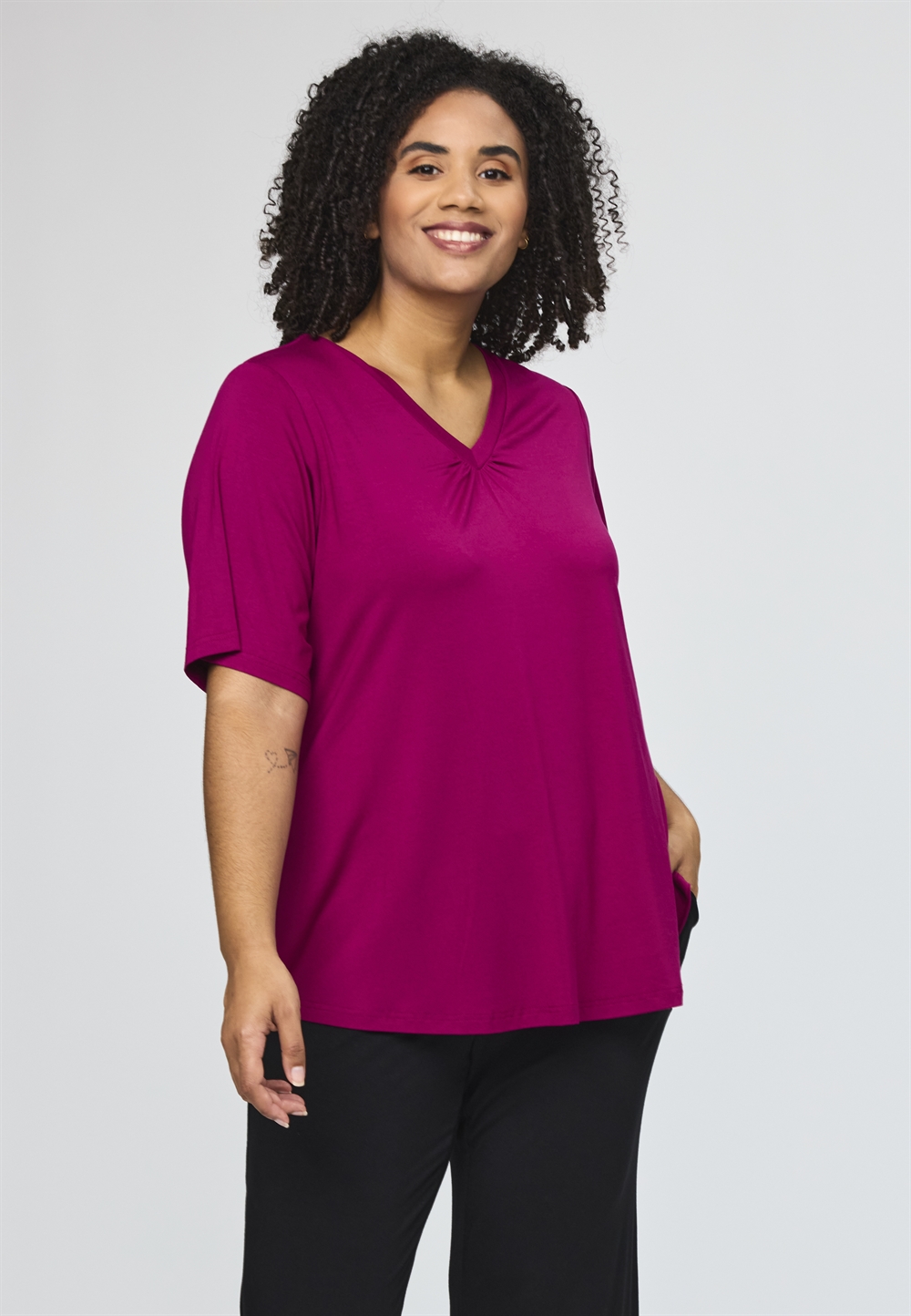 Studio - Lykke T-shirt, Mørk Pink